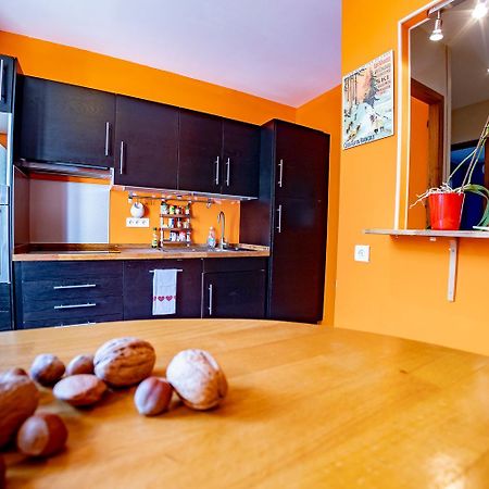 L'Enchantraine - Gite Tout Confort Et Tarif Tout Inclus - Appartement Spacieux Et Accueillant Sur Épinal Eksteriør billede